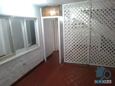 Departamento de 2 Dormitorios con Terraza Privada, Habitación Extra y Balcones (foto 2)